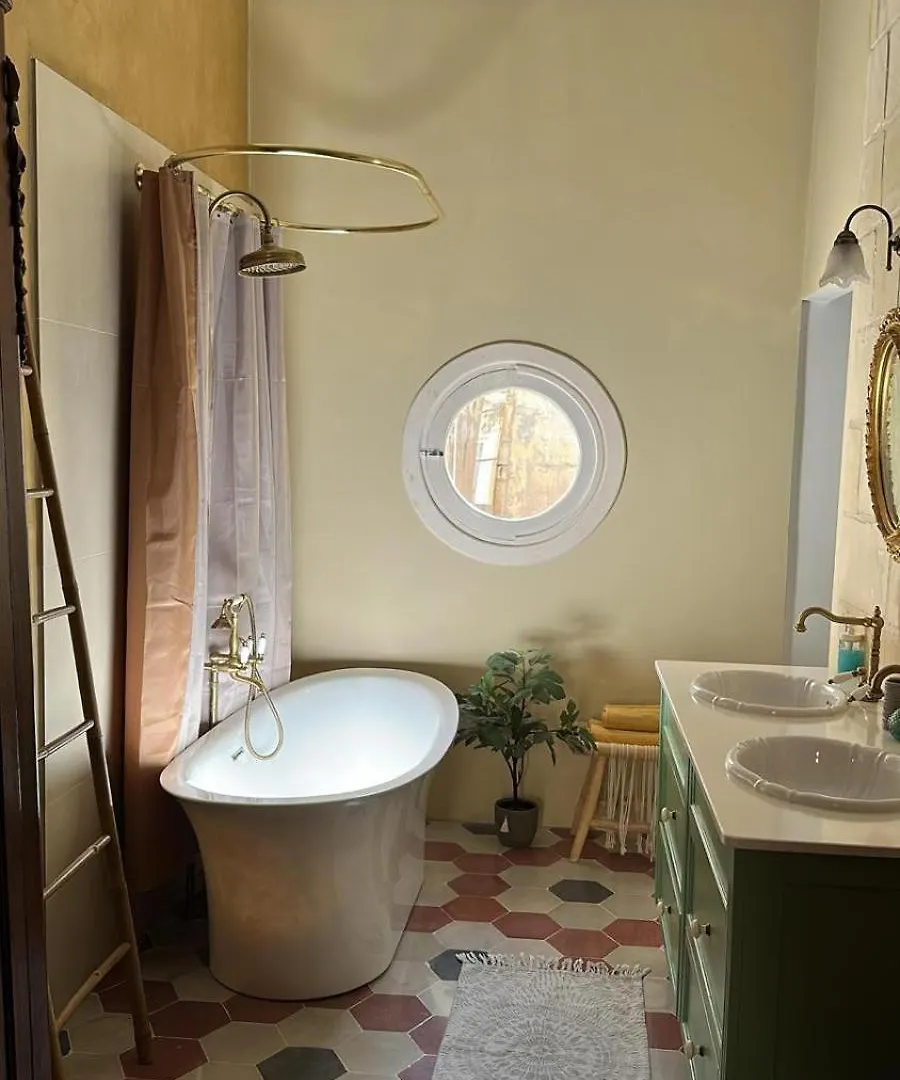 Tinja Bnb Sliema Guest house