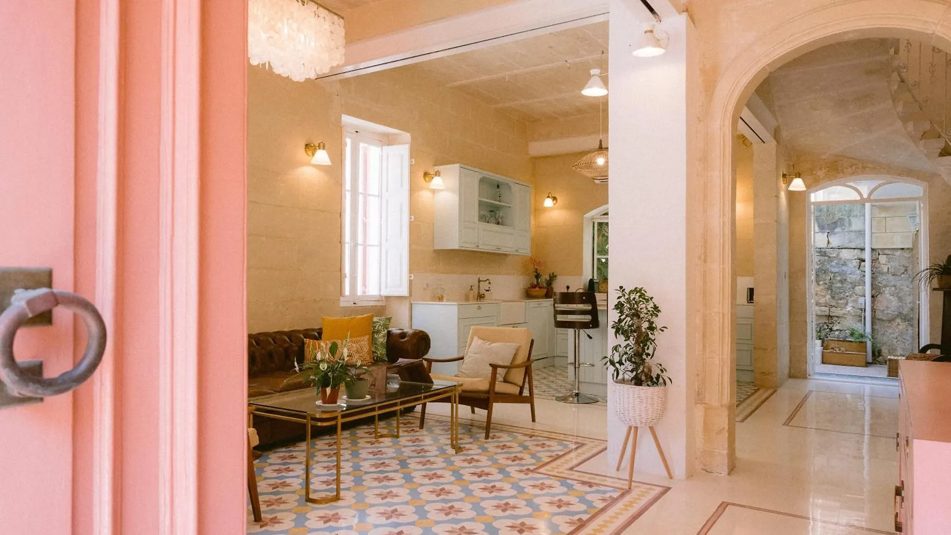 Tinja Bnb Sliema