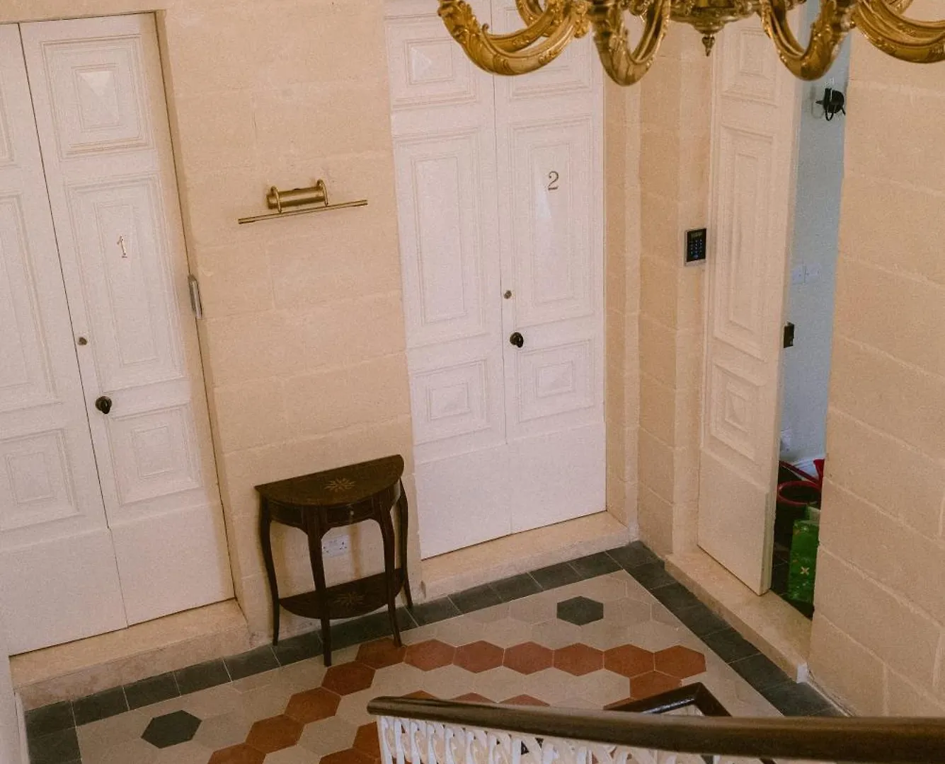 Tinja Bnb Sliema Malta